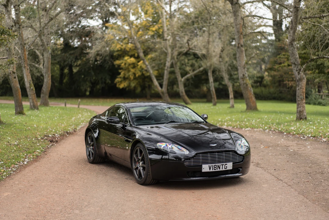 2007 Aston Martin V8 Vantage (2006-2017) - Image 10 of 31