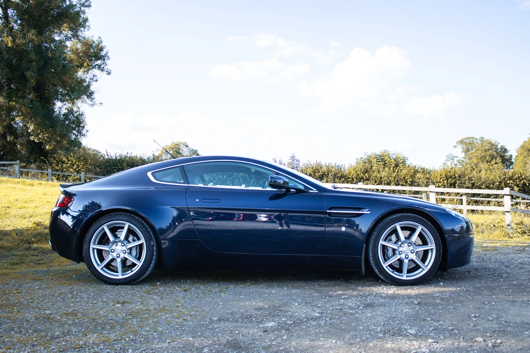 2007 Aston Martin V8 Vantage (2006-2017) - Image 5 of 31