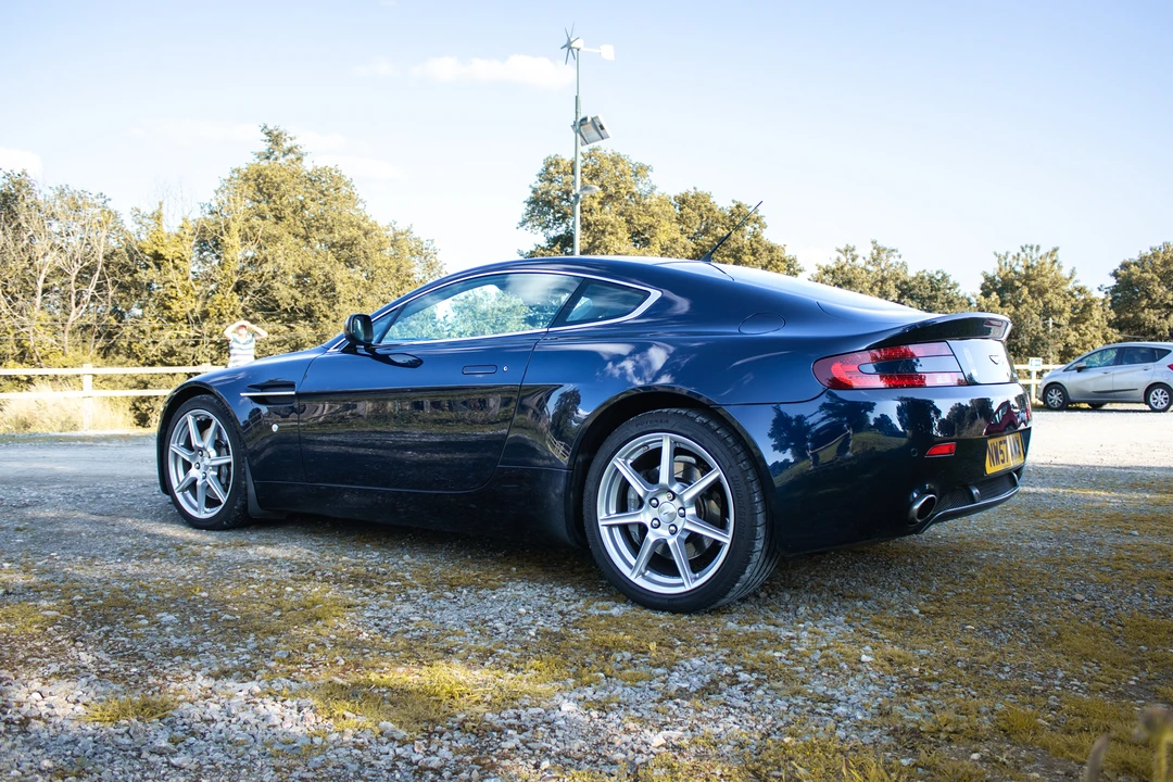 2007 Aston Martin V8 Vantage (2006-2017) - Image 8 of 31