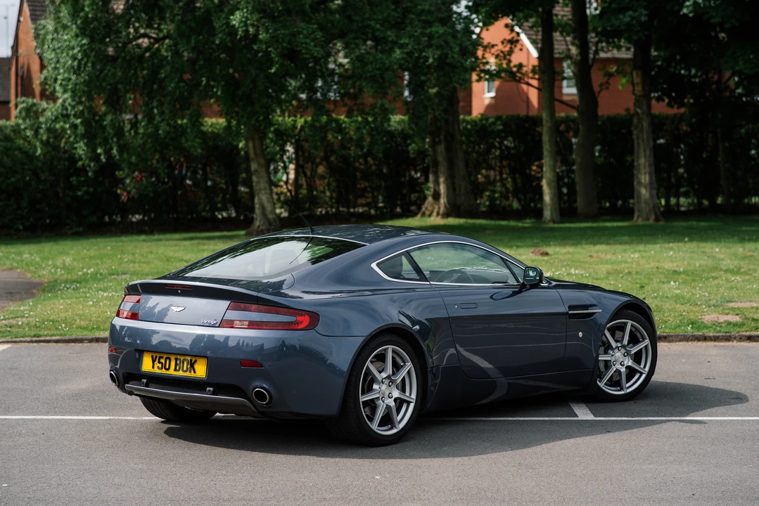 2007 Aston Martin V8 Vantage (2006-2017) - Image 8 of 31