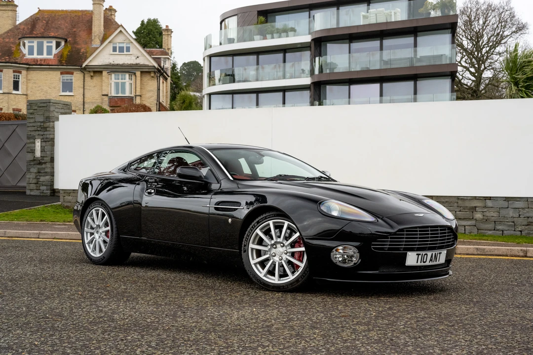 2007 Aston Martin Vanquish 1st Gen - Image 10 of 31