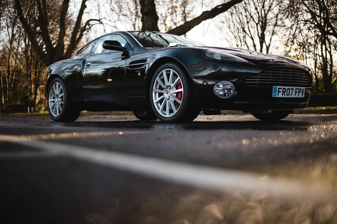 2007 Aston Martin Vanquish 1st Gen - Image 19 of 31