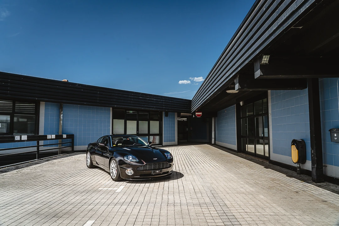 2007 Aston Martin Vanquish 1st Gen - Image 21 of 31