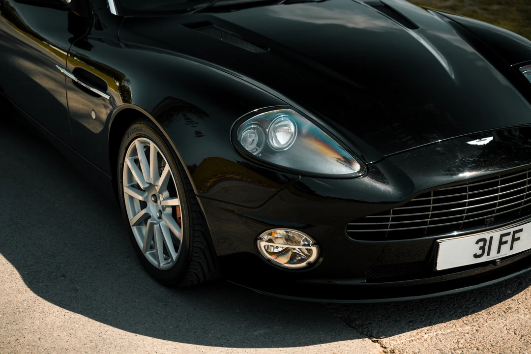 2007 Aston Martin Vanquish 1st Gen - Image 15 of 31