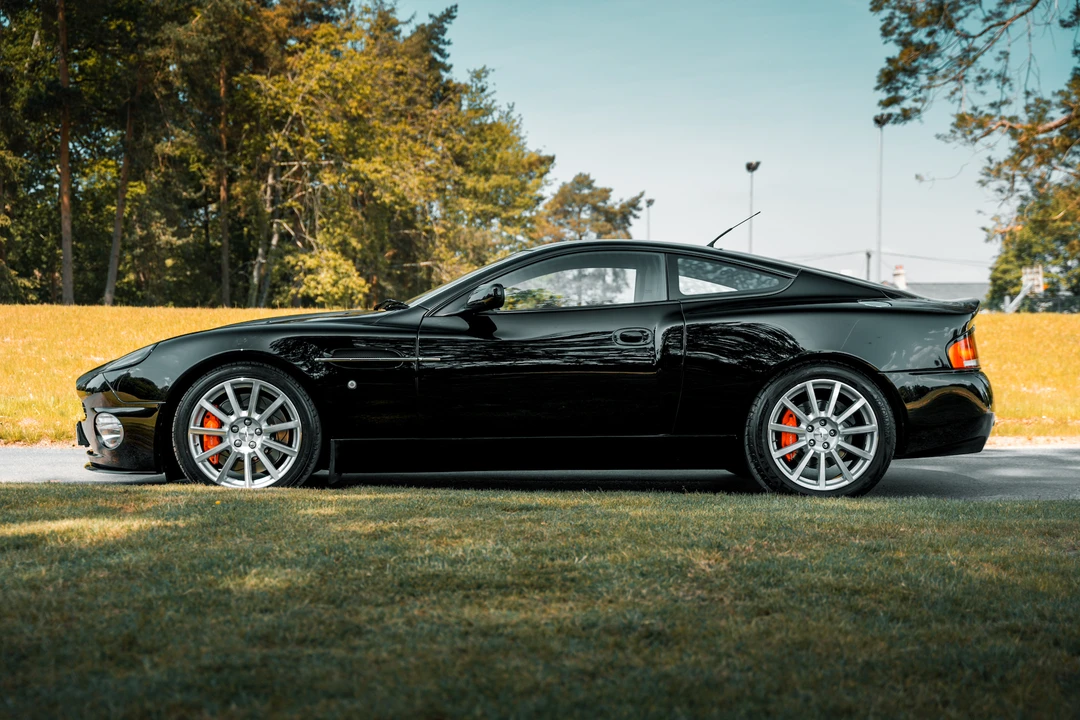 2007 Aston Martin Vanquish 1st Gen - Image 9 of 31