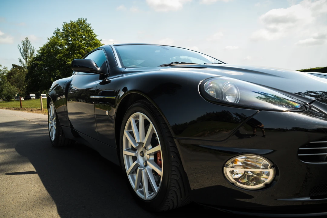 2007 Aston Martin Vanquish 1st Gen - Image 26 of 31
