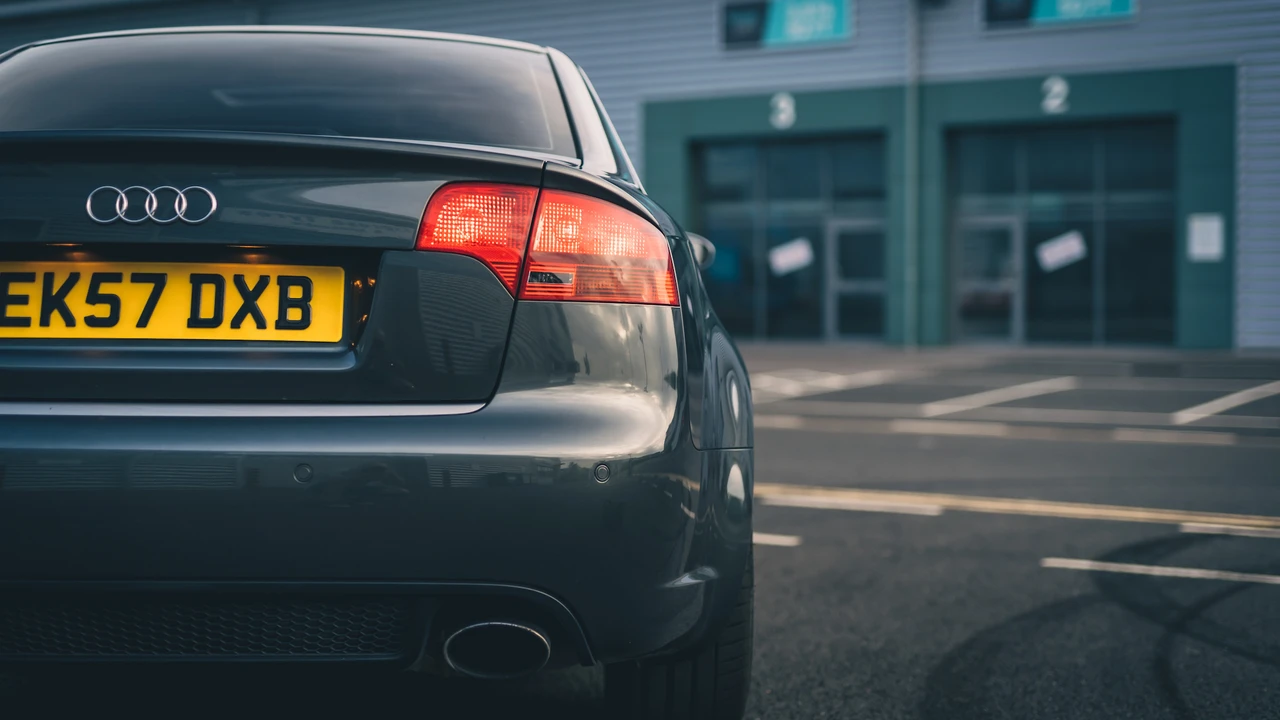 2007 Audi B7 RS4 - Image 29 of 31