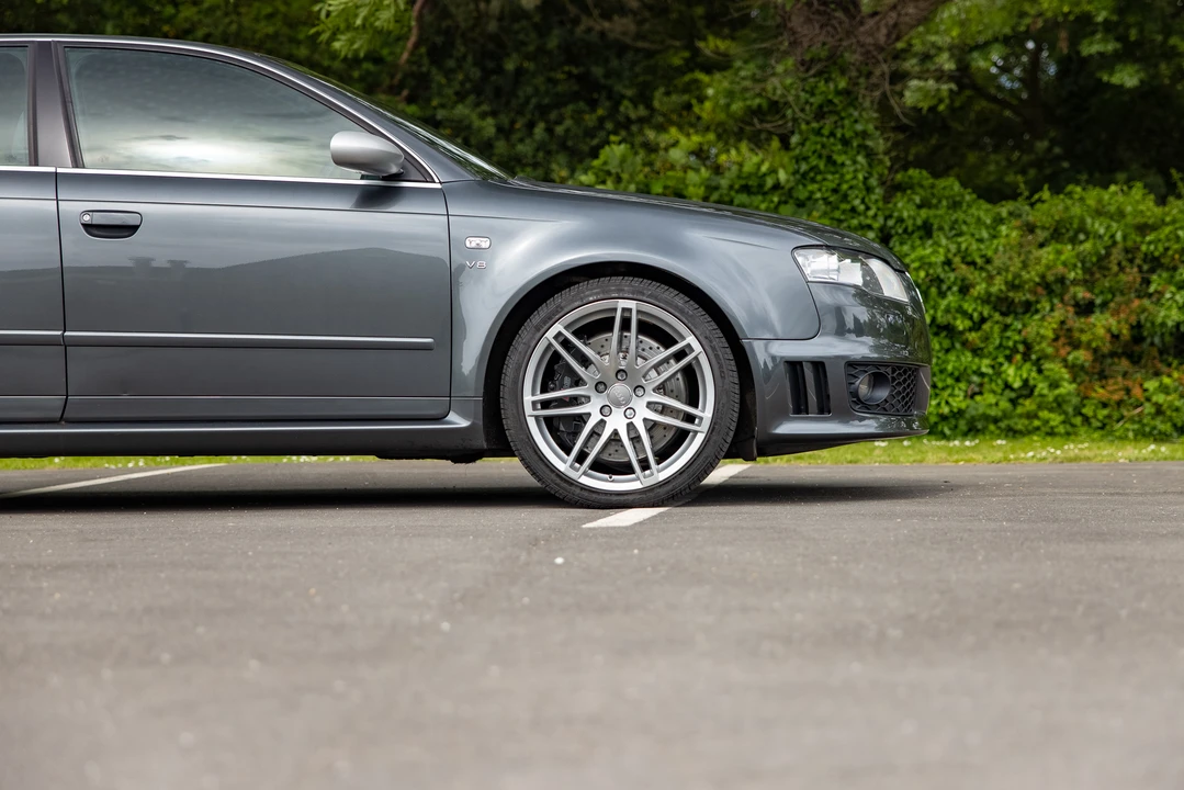 2007 Audi B7 RS4 - Image 14 of 31