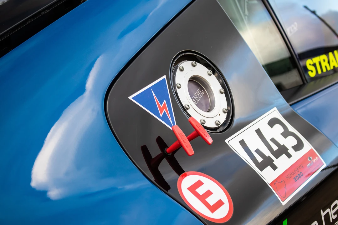2007 Audi 42 R8 - Image 28 of 31