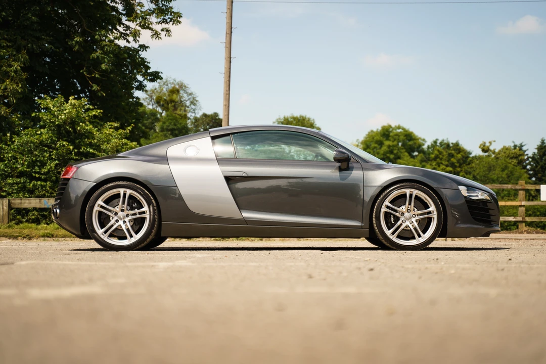 2007 Audi 42 R8 - Image 6 of 31