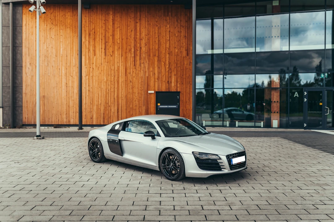 2007 Audi 42 R8 - Image 12 of 31