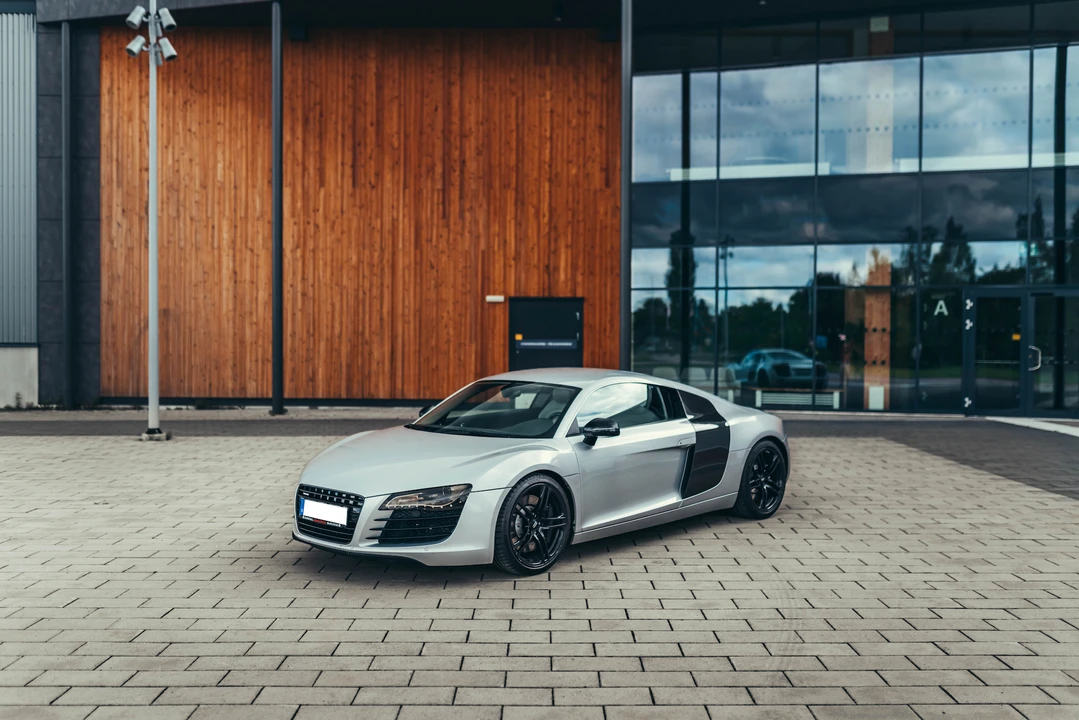 2007 Audi 42 R8 - Image 4 of 31