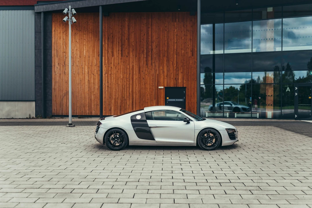 2007 Audi 42 R8 - Image 9 of 31