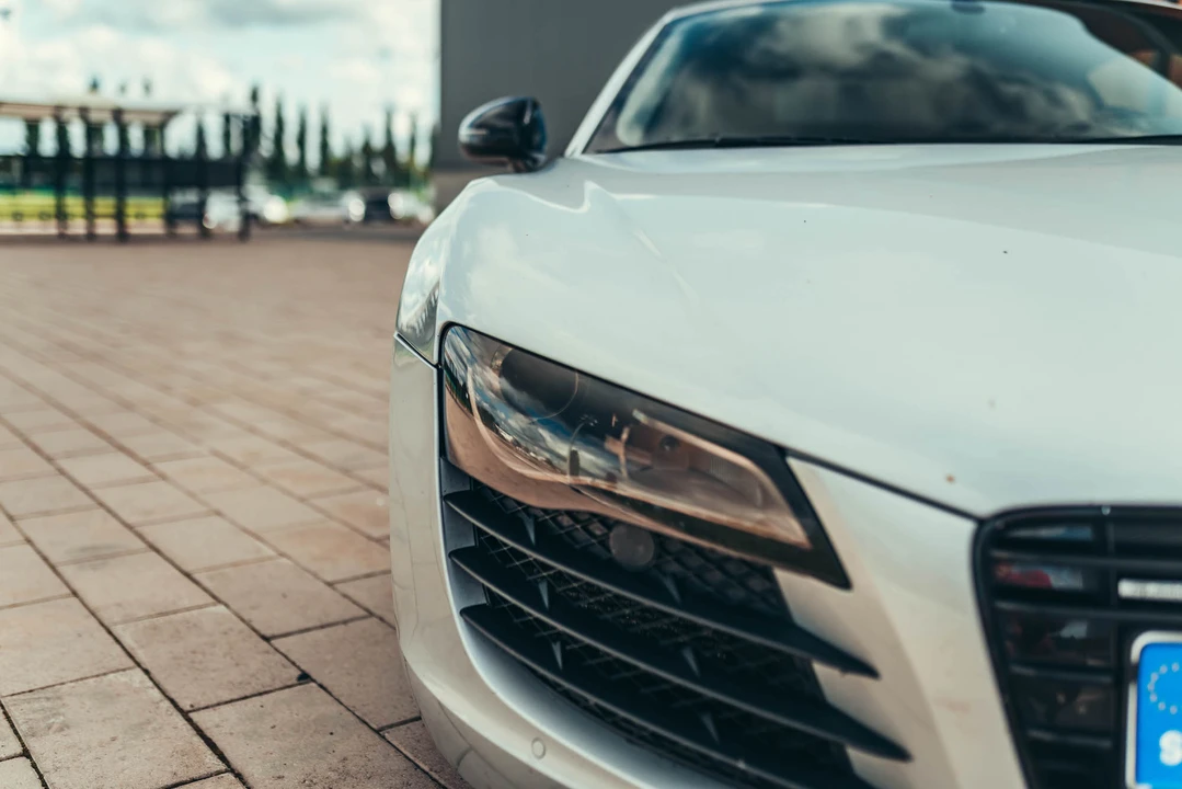 2007 Audi 42 R8 - Image 13 of 31