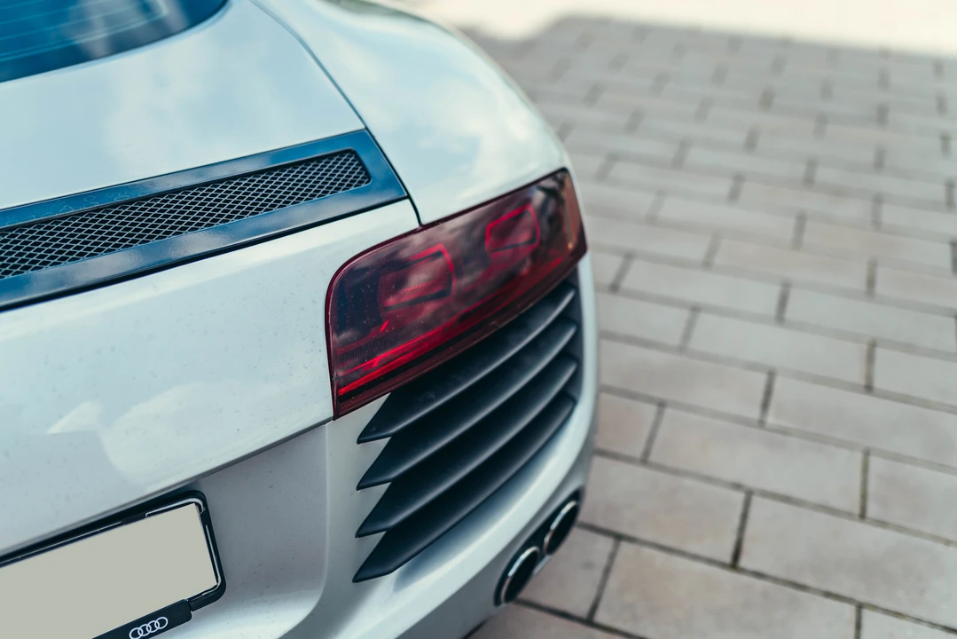 2007 Audi 42 R8 - Image 30 of 31