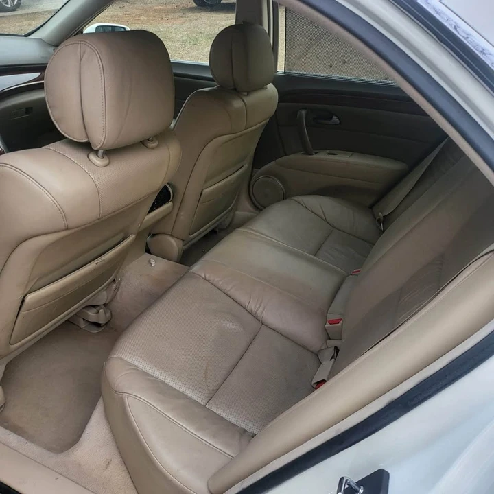 2007 Acura RL 2nd Gen - Image 5 of 10