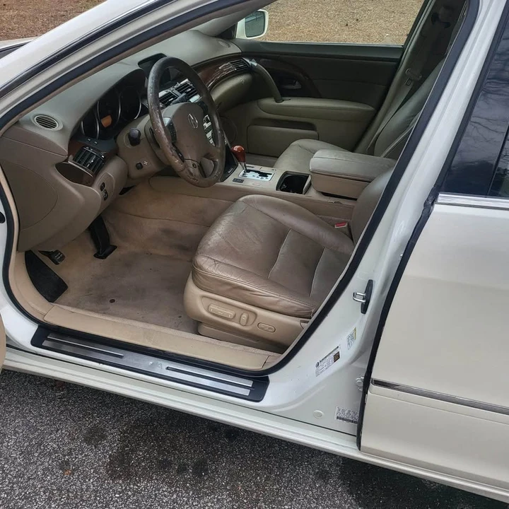 2007 Acura RL 2nd Gen - Image 6 of 10