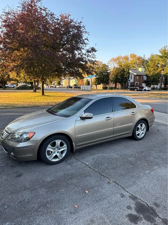 2007 Acura RL 2nd Gen - Image 3 of 8