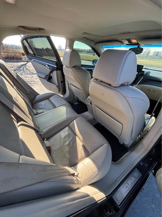 2007 Acura TL 3rd Gen - Image 12 of 17