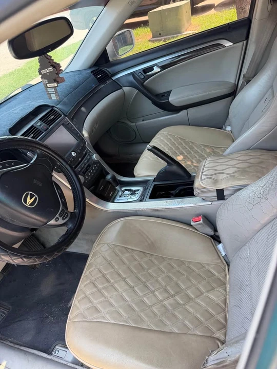 2007 Acura TL 3rd Gen - Image 4 of 5