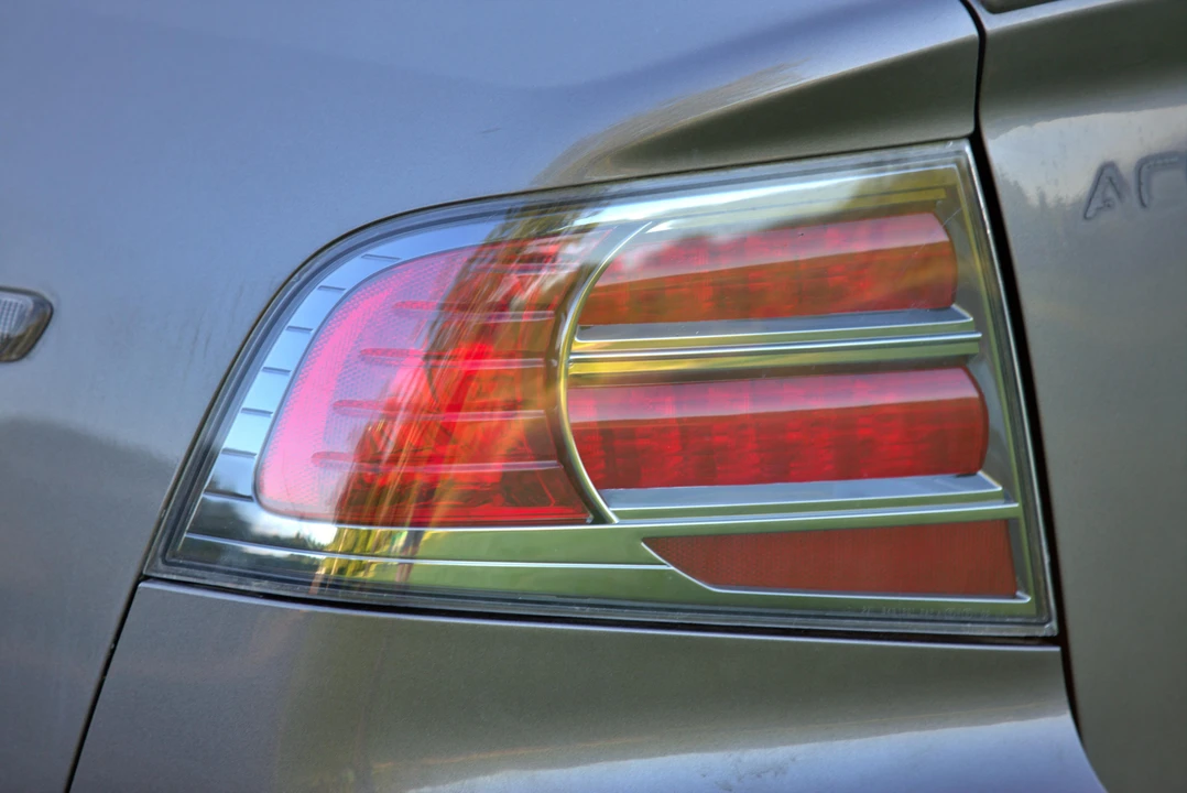 2007 Acura TL 3rd Gen - Image 18 of 31