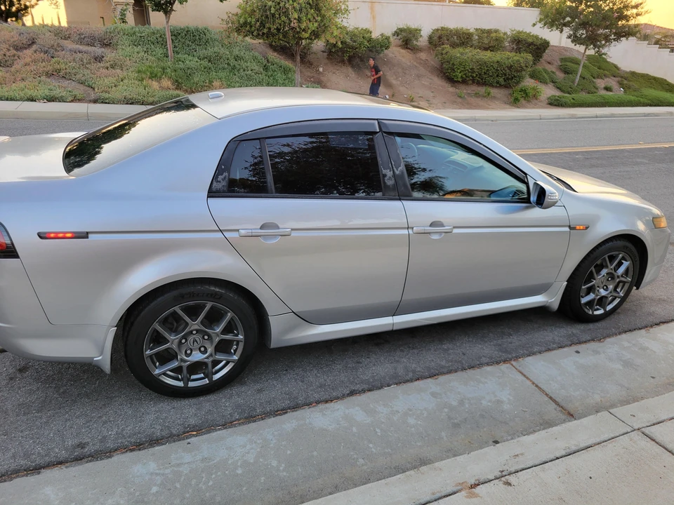 2007 Acura TL 3rd Gen - Image 20 of 31
