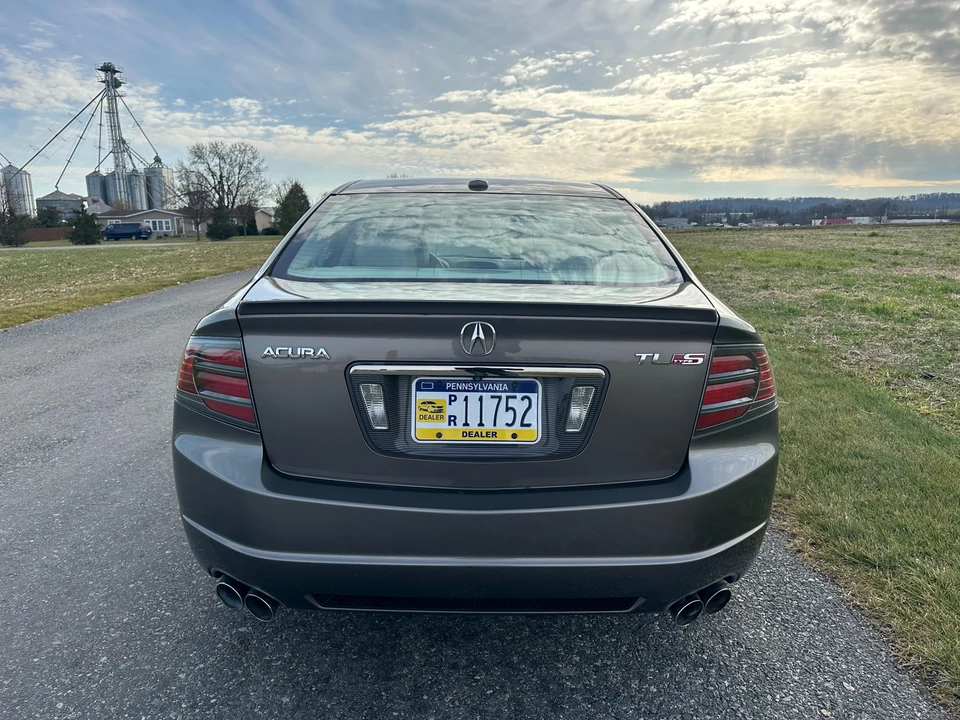 2007 Acura TL 3rd Gen - Image 16 of 31