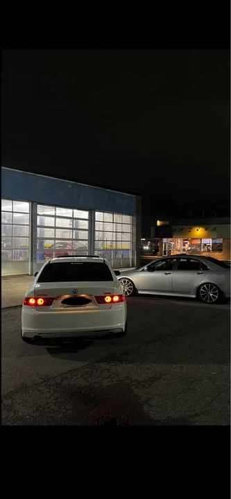 2007 Acura TL 3rd Gen - Image 2 of 2