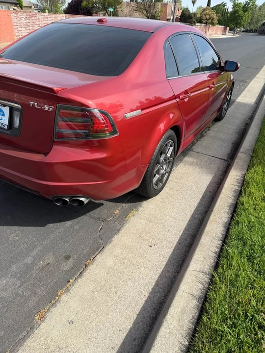 2007 Acura TL 3rd Gen - Image 2 of 9