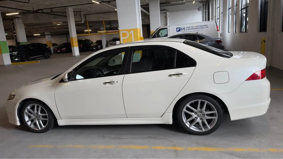 2007 Acura TSX 1st Gen - Image 9 of 11