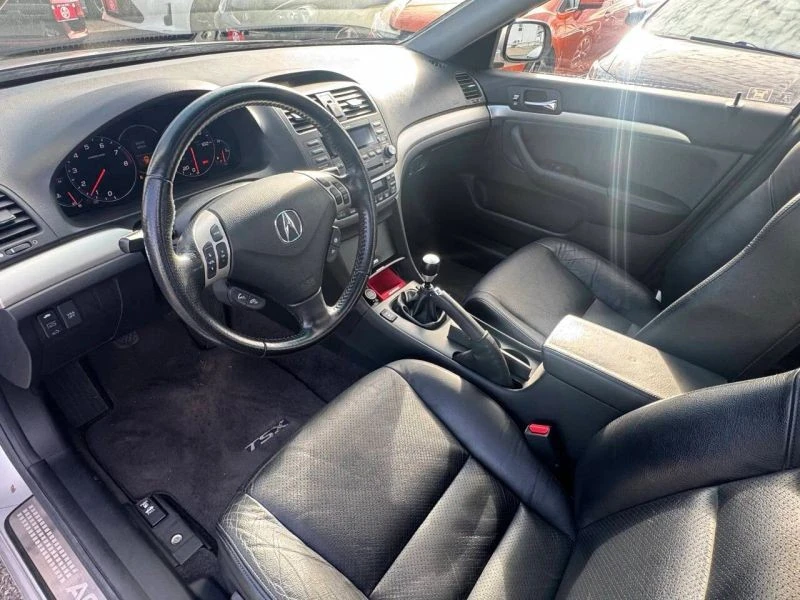 2007 Acura TSX 1st Gen - Image 10 of 12