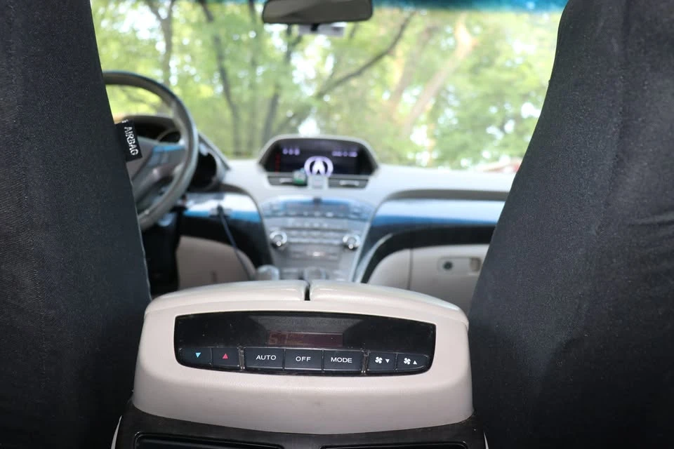 2007 Acura MDX 2nd Gen - Image 2 of 5