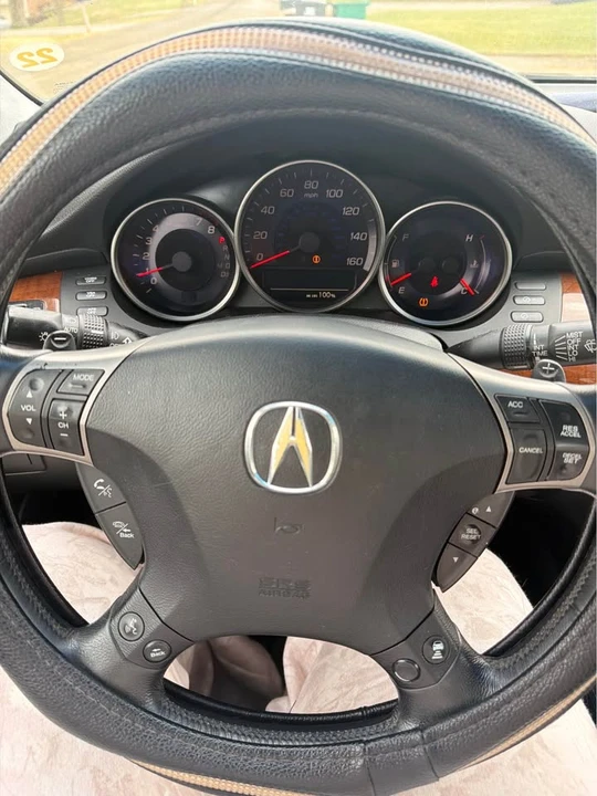 2007 Acura RL 2nd Gen - Image 2 of 6