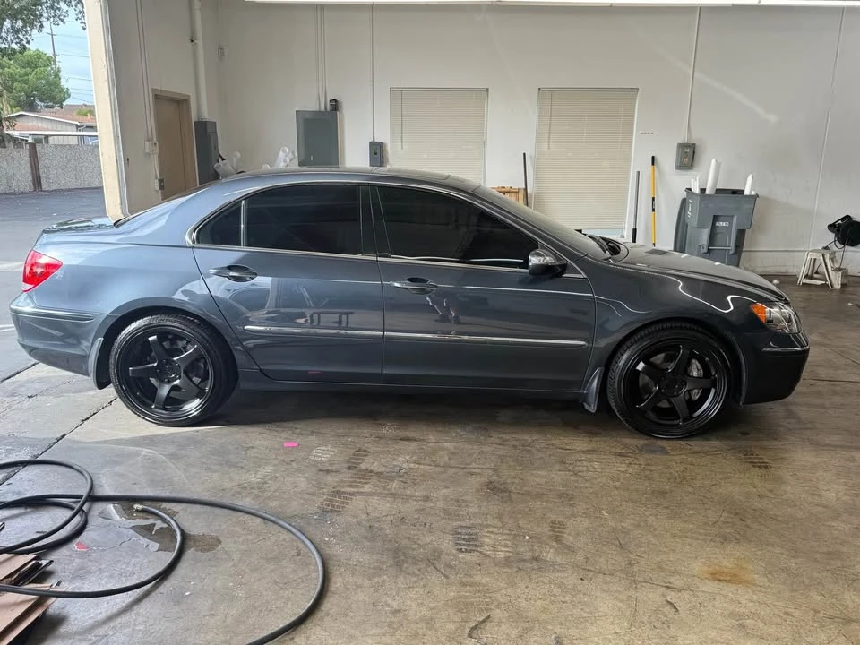 2007 Acura RL 2nd Gen - Image 10 of 11