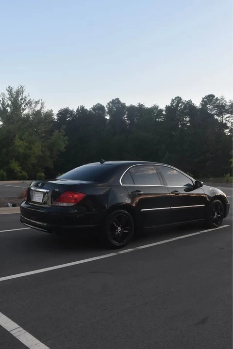 2007 Acura RL 2nd Gen - Image 5 of 10