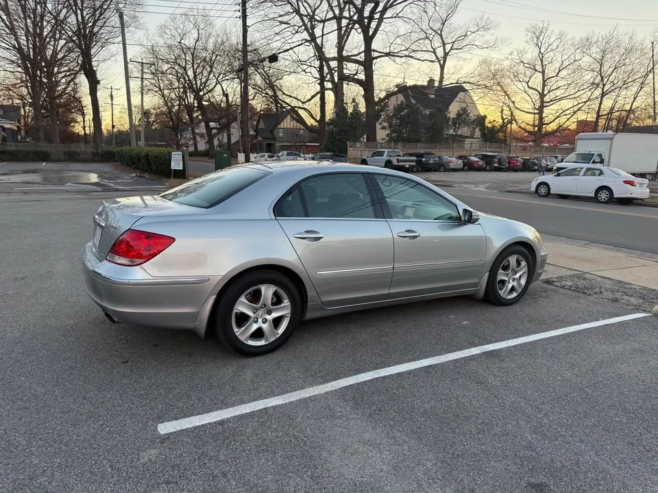 2007 Acura RL 2nd Gen - Image 3 of 3