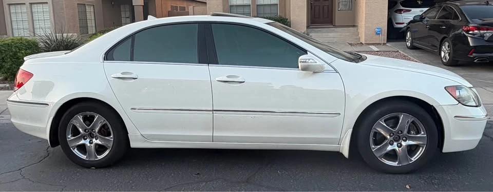 2007 Acura RL 2nd Gen - Image 2 of 16