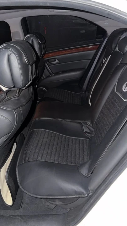 2007 Acura RL 2nd Gen - Image 12 of 16
