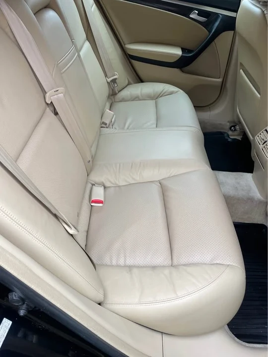 2007 Acura TL 3rd Gen - Image 16 of 19