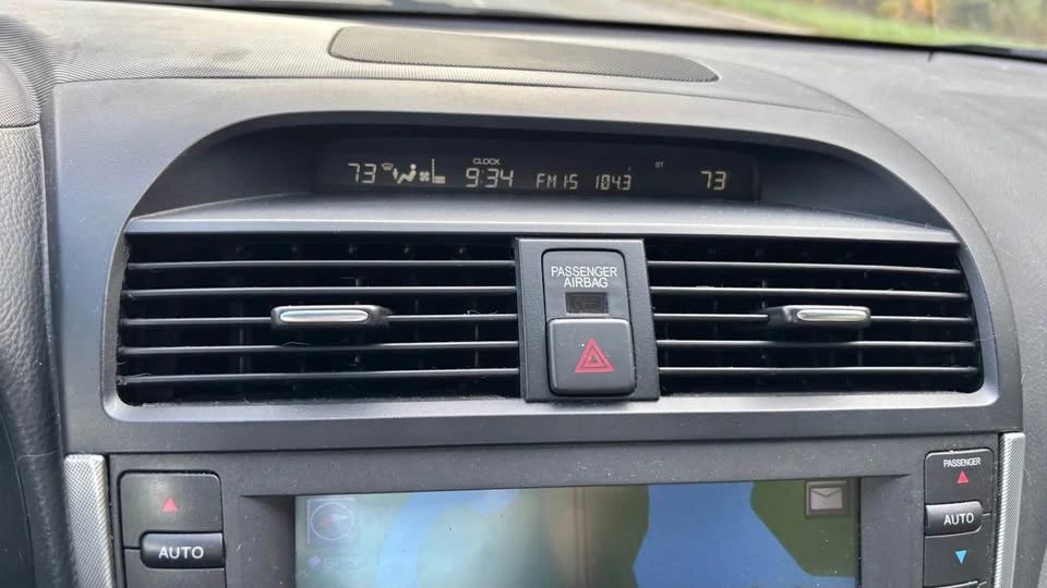 2007 Acura TL 3rd Gen - Image 11 of 17