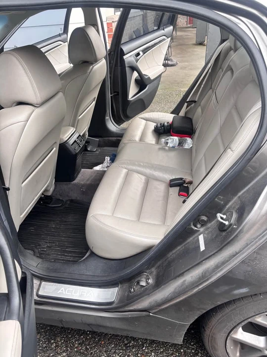 2007 Acura TL 3rd Gen - Image 11 of 13