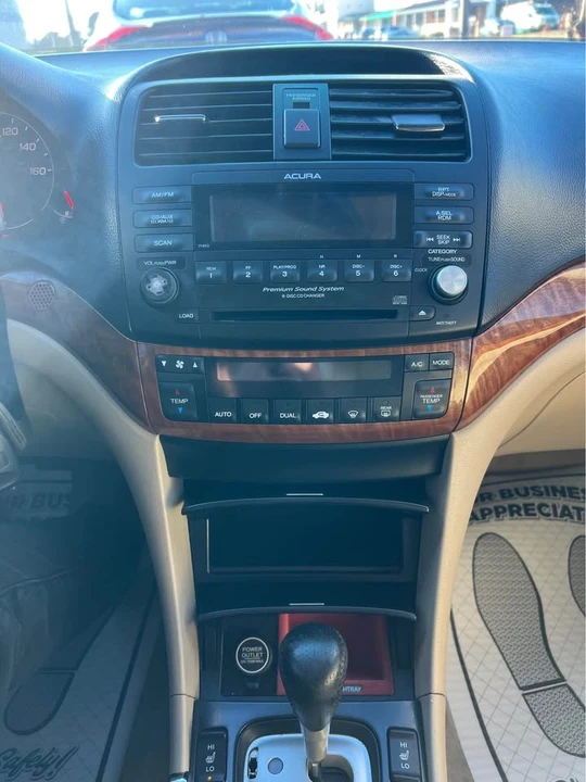 2007 Acura TSX 1st Gen - Image 9 of 13