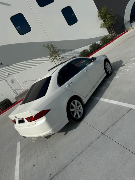 2007 Acura TSX 1st Gen - Image 2 of 8