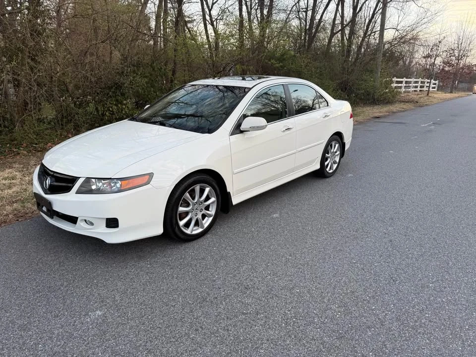 2007 Acura TSX 1st Gen - Image 2 of 11