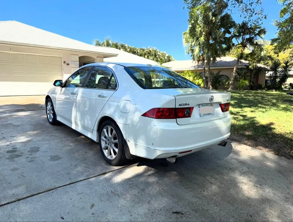 2007 Acura TSX 1st Gen - Image 3 of 15