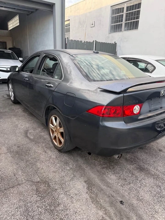 2007 Acura TSX 1st Gen - Image 6 of 8