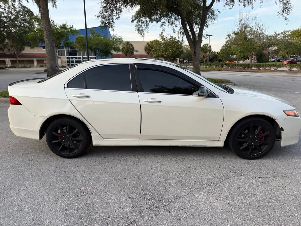 2007 Acura TSX 1st Gen - Image 11 of 13