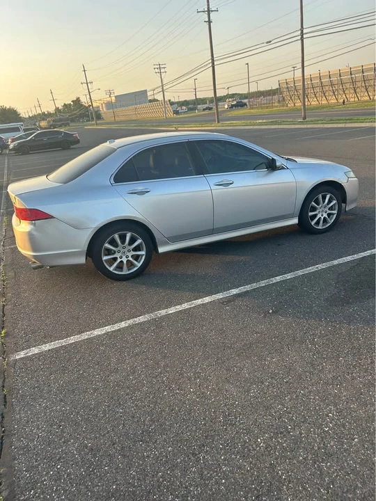 2007 Acura TSX 1st Gen - Image 2 of 12