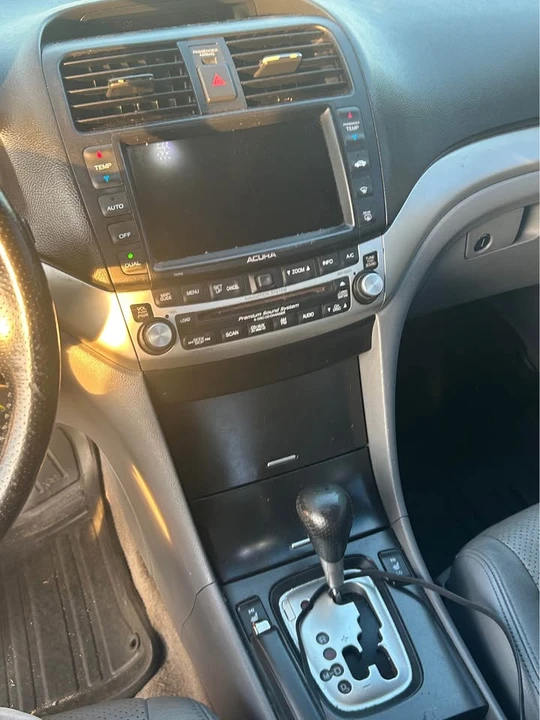 2007 Acura TSX 1st Gen - Image 9 of 12