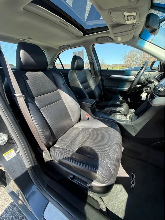 2007 Acura TSX 1st Gen - Image 9 of 17